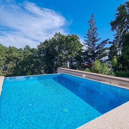 Guest House Manuela Опатия Экстерьер фото