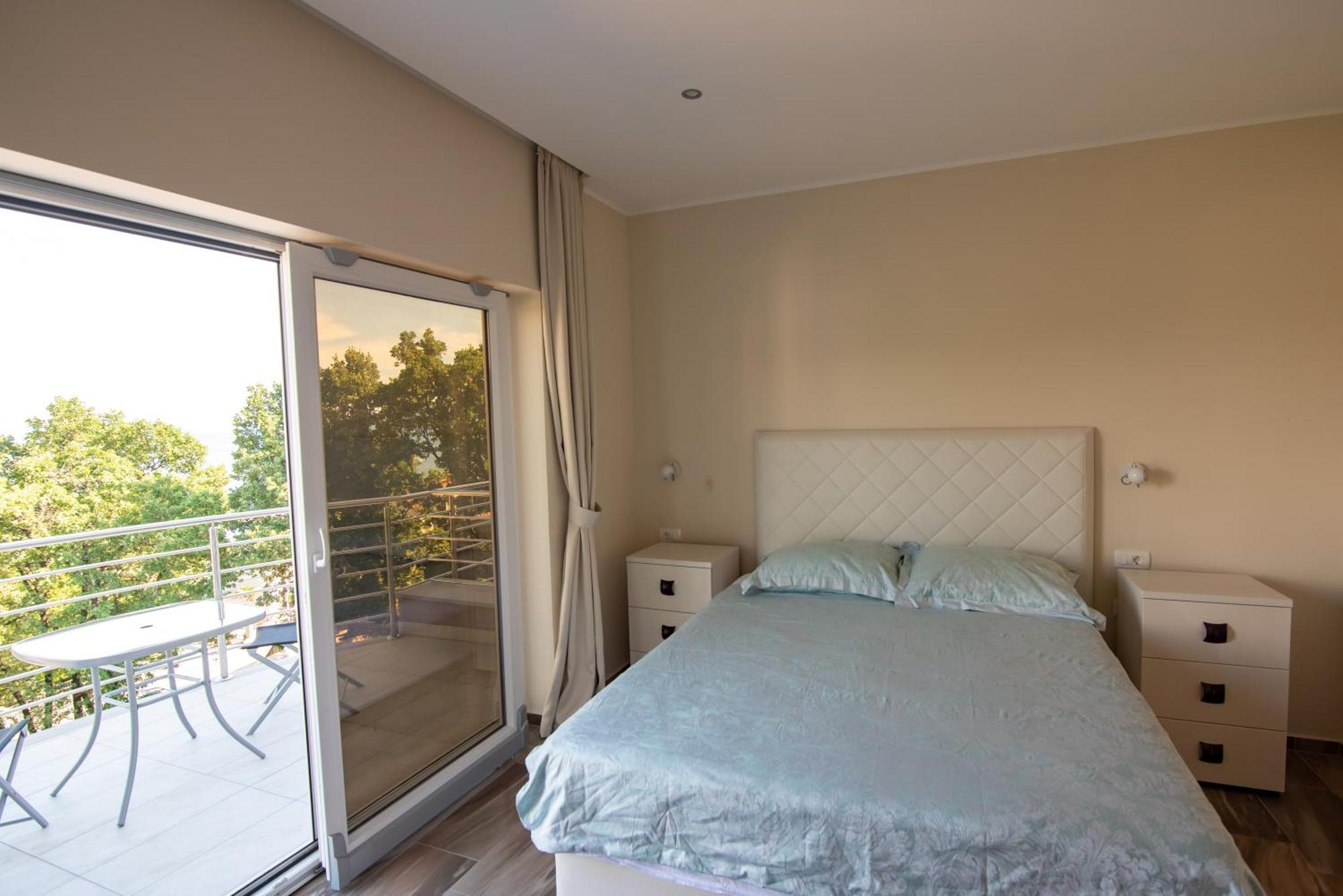 Guest House Manuela Опатия Экстерьер фото